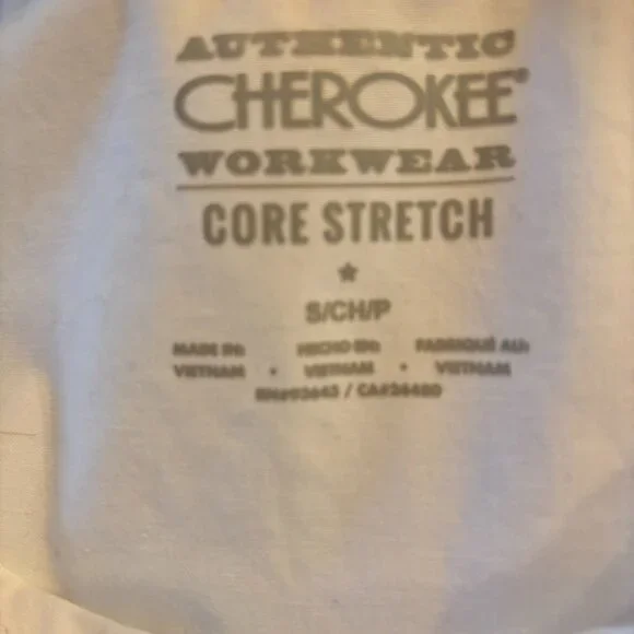 Cherokee Lab Coat - Picture 3 of 3